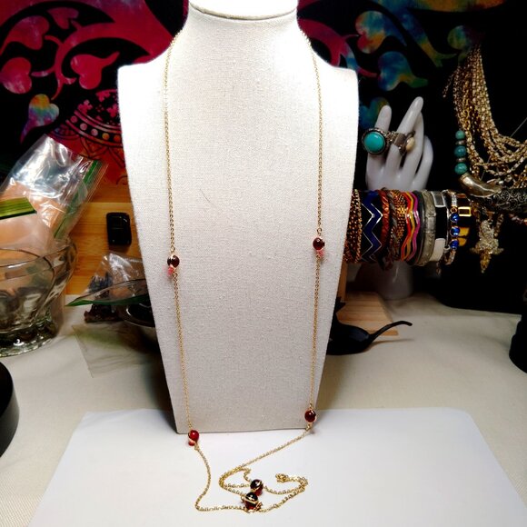 Vintage Avon 44" Gold Tone Chain Necklace Red Glass Orbs Spring Clasp - Picture 1 of 9